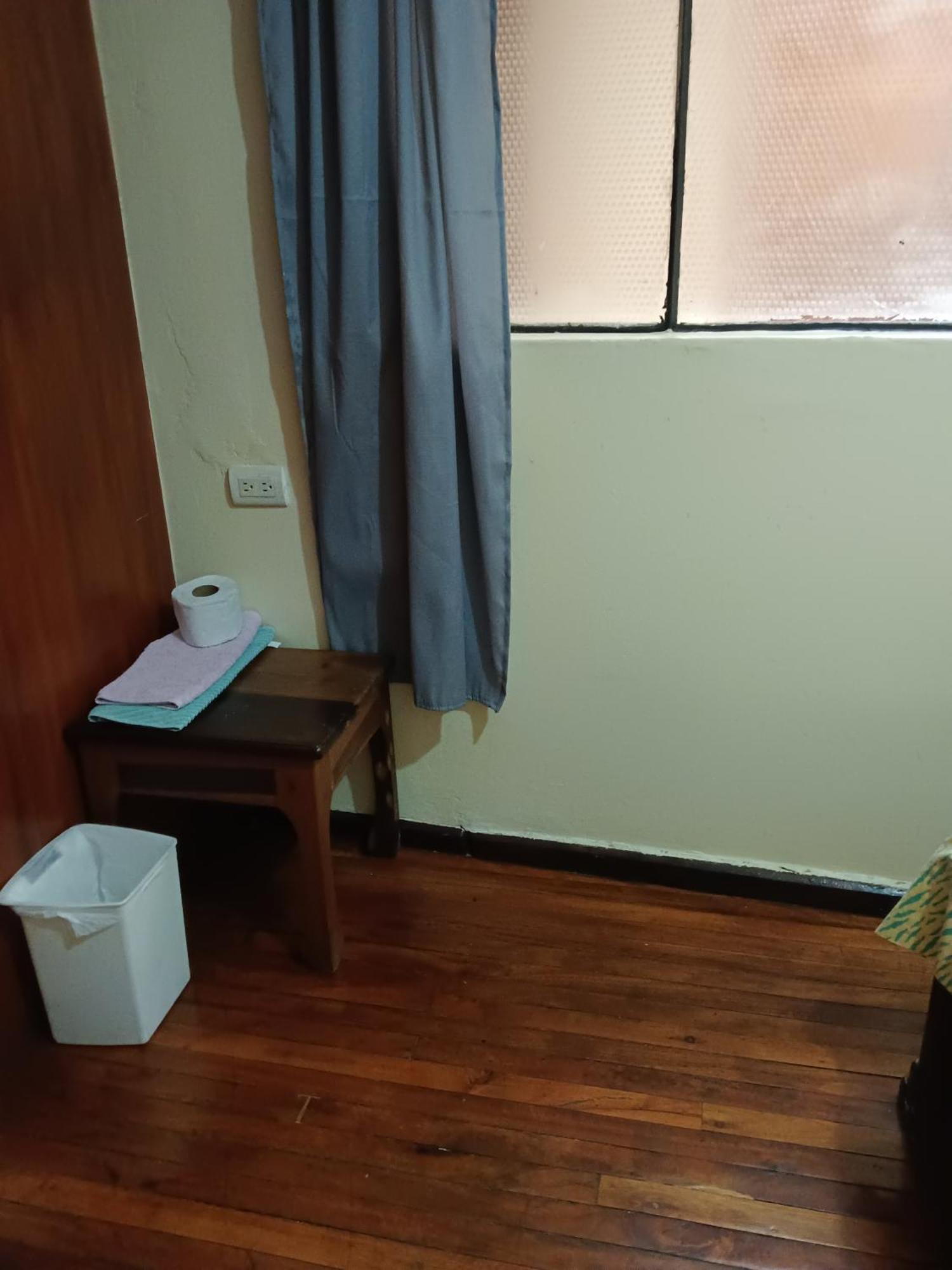 Albergue Camry Backpackers佳美背包客旅馆 クエンカ エクステリア 写真